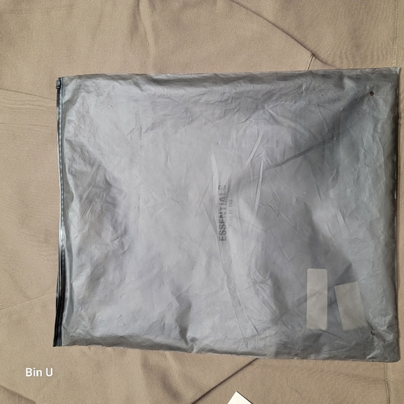 Essentials wood color loose fit crewneck sweater sweatshirt - Picture 8 of 8